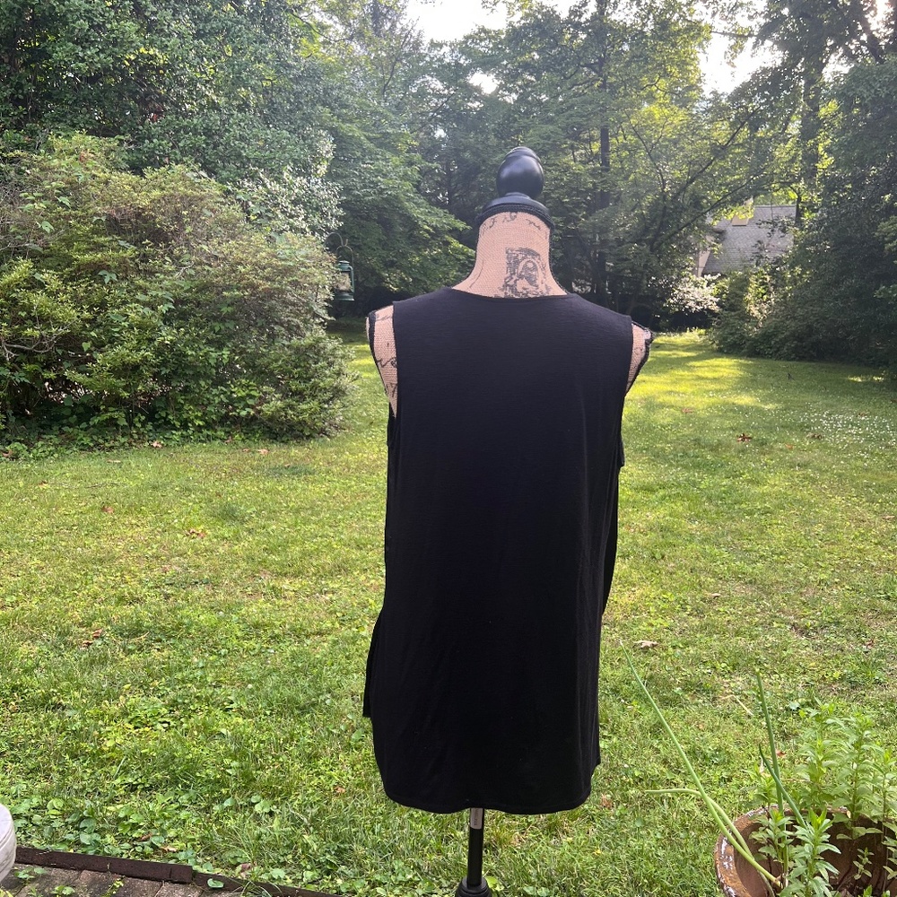 Dolan - Picture 4 of 11